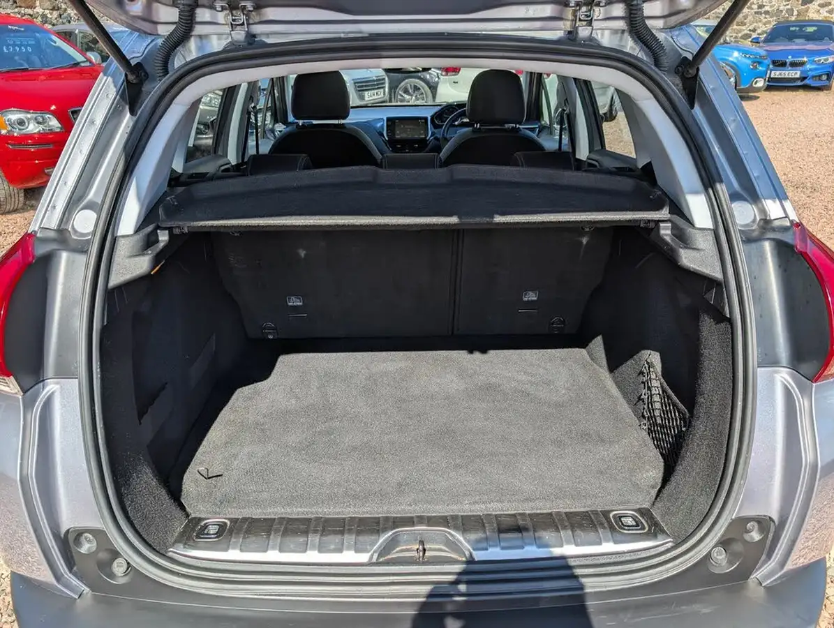 2017-peugeot-2008-suv-16bluehdi-allure-100bhp-big-12