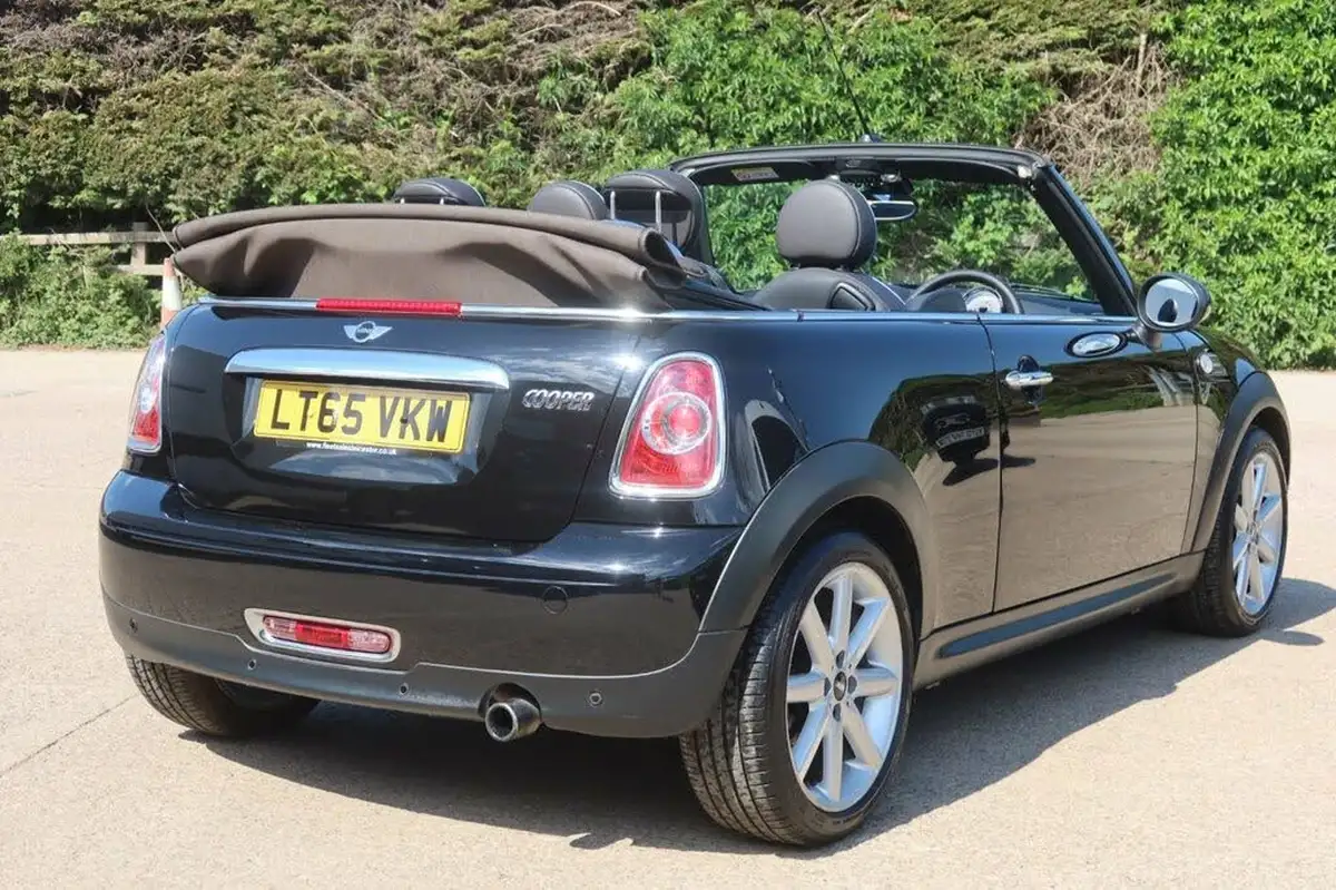 2015-mini-cooper-16-cooper-highgate-ss-auto-big-16