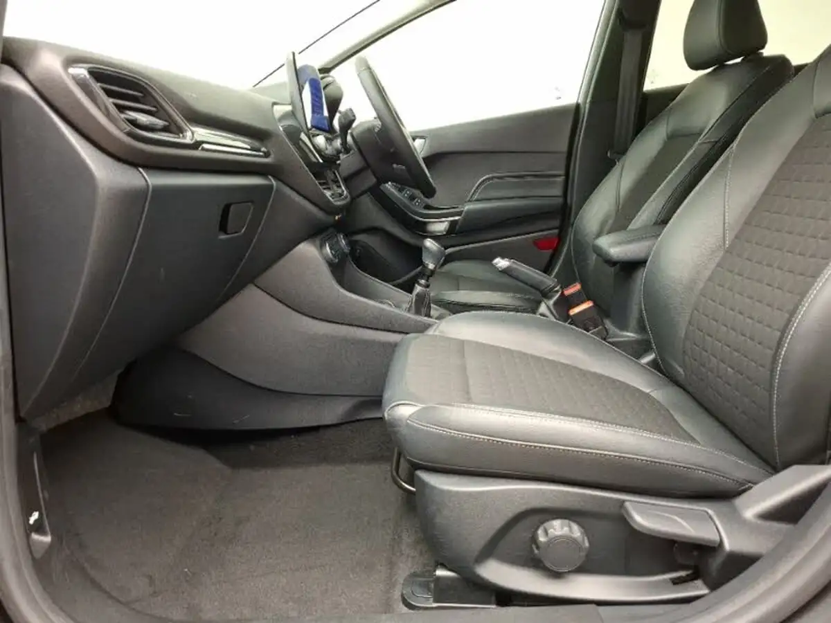 2020-ford-fiesta-big-4