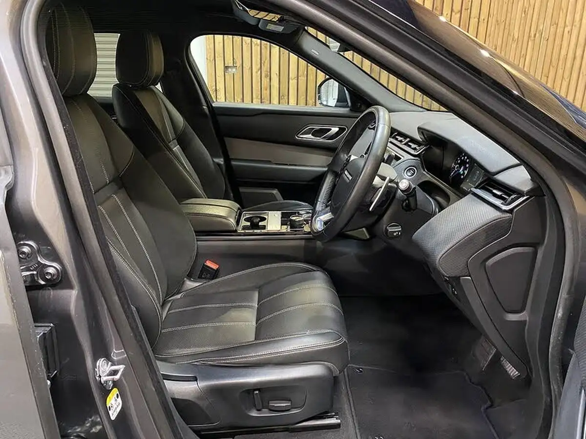 2019-land-rover-range-rover-velar-20-d180-r-dynamic-s-big-32