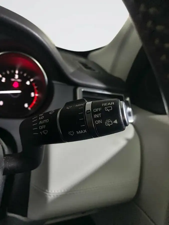 2018-land-rover-discovery-sport-20sd4-hse-dynamic-lux-big-18