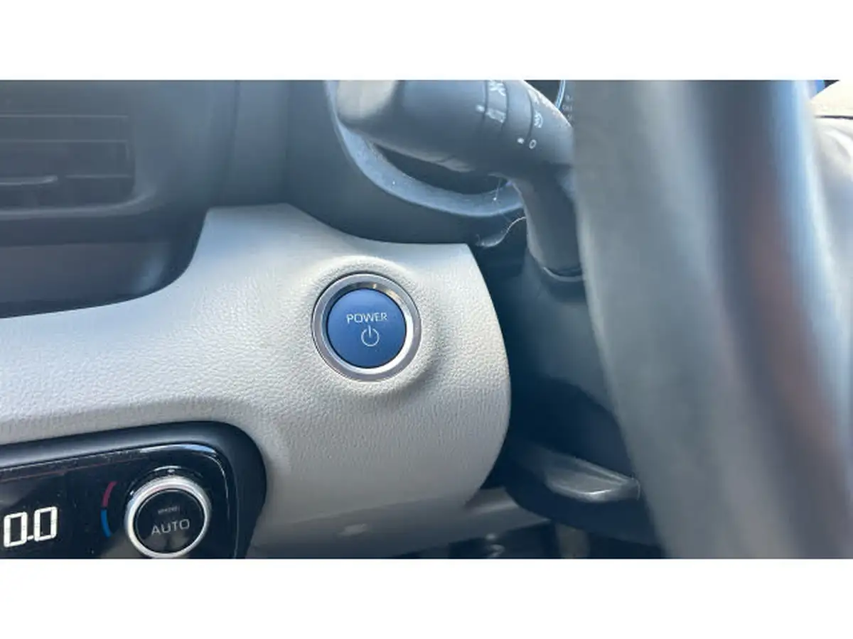 2022-toyota-yaris-15-vvt-i-excel-big-20