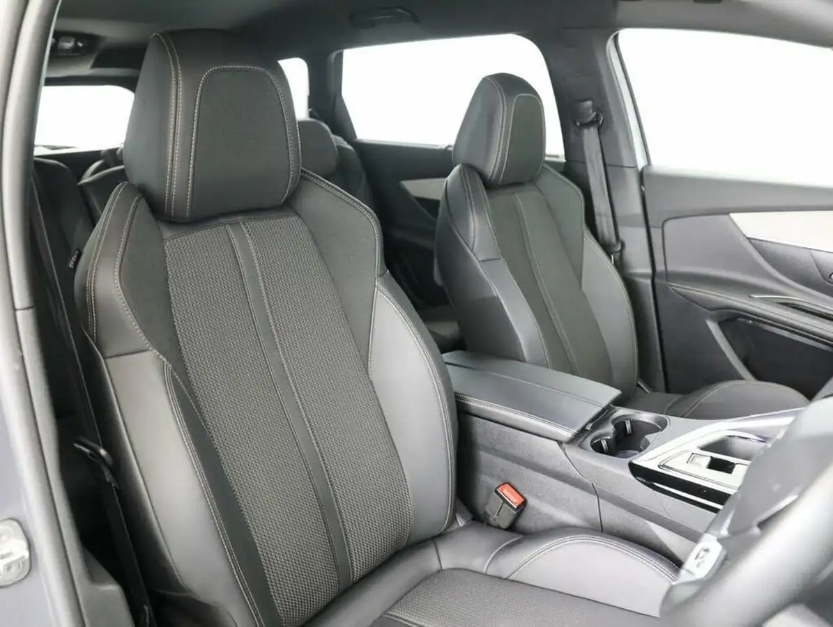 2023-peugeot-5008-suv-15-bluehdi-gt-130ps-eat8-big-19