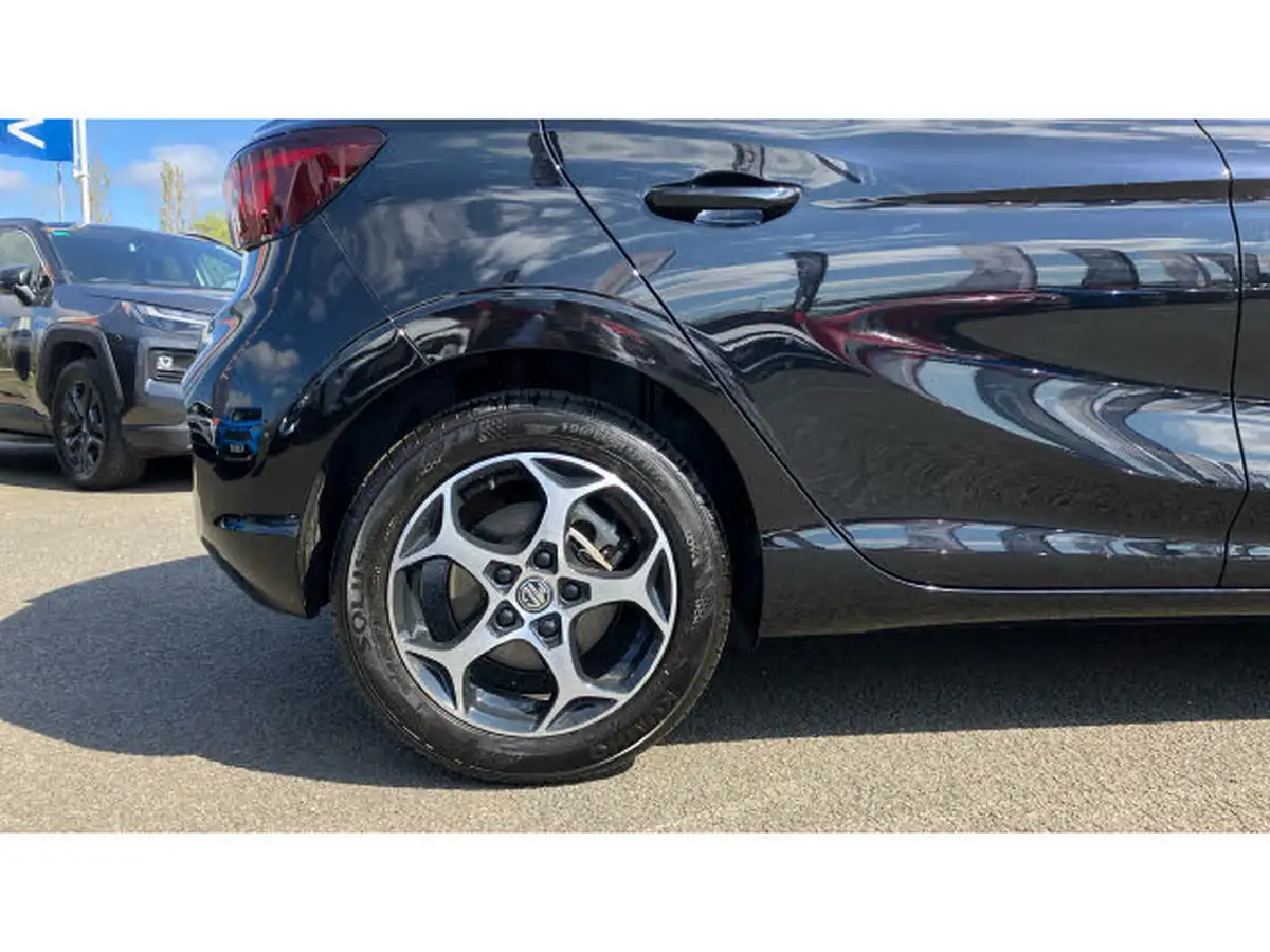 2024-mg-mg3-15-se-194ps-hev-1498cc-auto-big-6