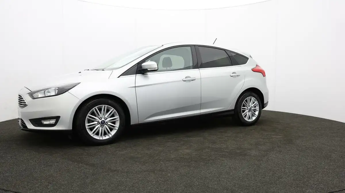 2018-ford-focus-10t-zetec-edition-125ps-hatchback-auto-big-54