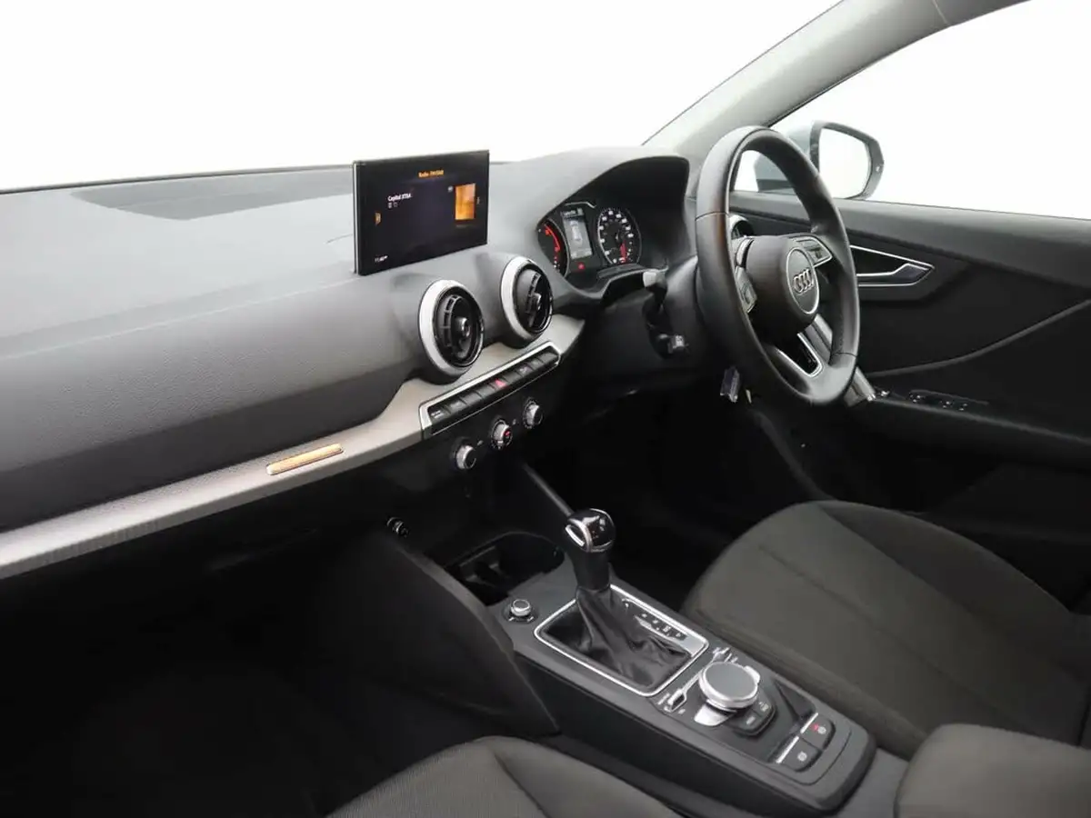 2021-audi-q2-20-30-tdi-technik-s-tronic-big-9