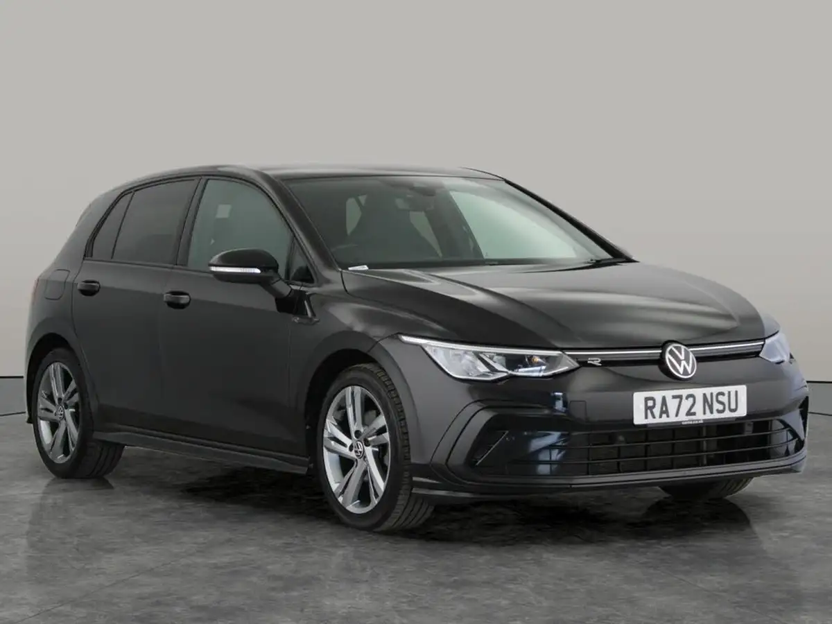 2022-volkswagen-golf-15-tsi-r-line-130ps-hatchback-big-5