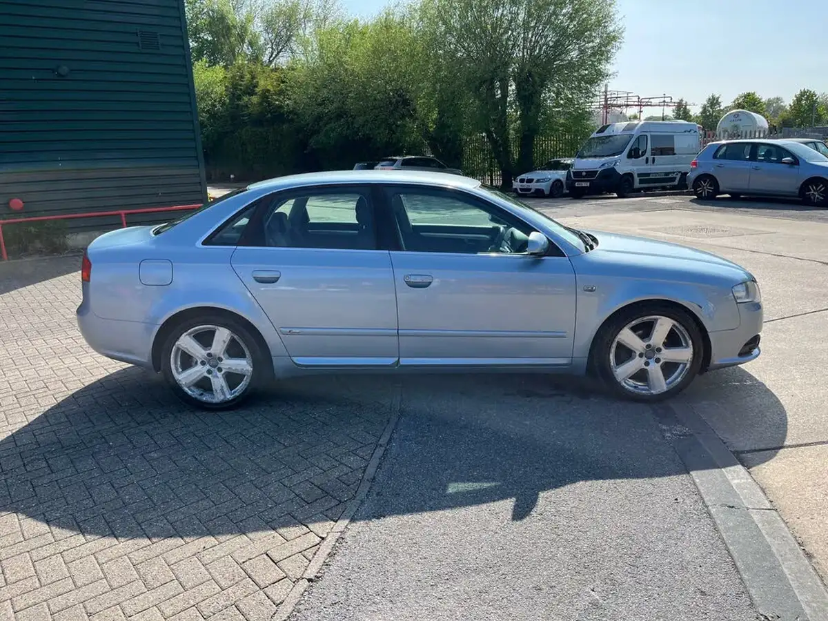 2007-audi-a4-20td-s-line-1986cc-multitronic-big-7