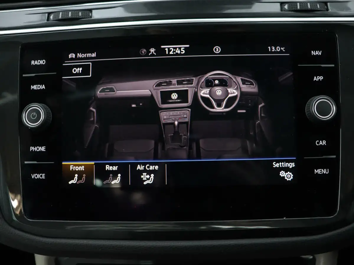 2021-volkswagen-tiguan-20-tsi-elegance-big-24