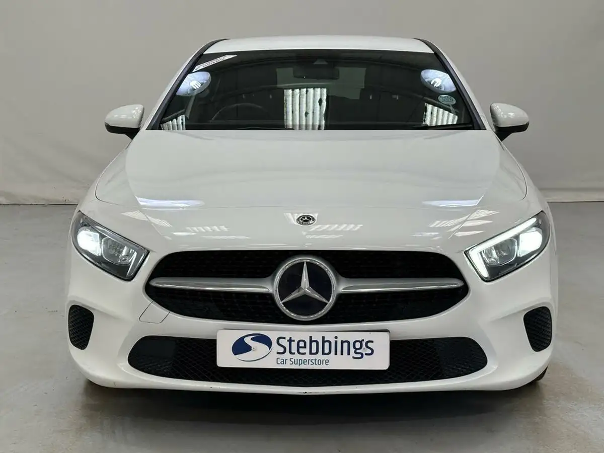 2019-mercedes-benz-a-class-15d-a180d-sport-hatchback-5d-7g-dct-big-2