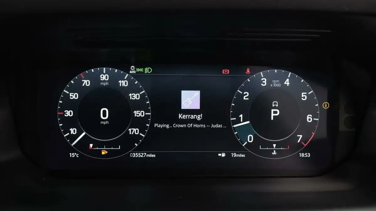 2021-land-rover-discovery-sport-20-p290-black-big-10