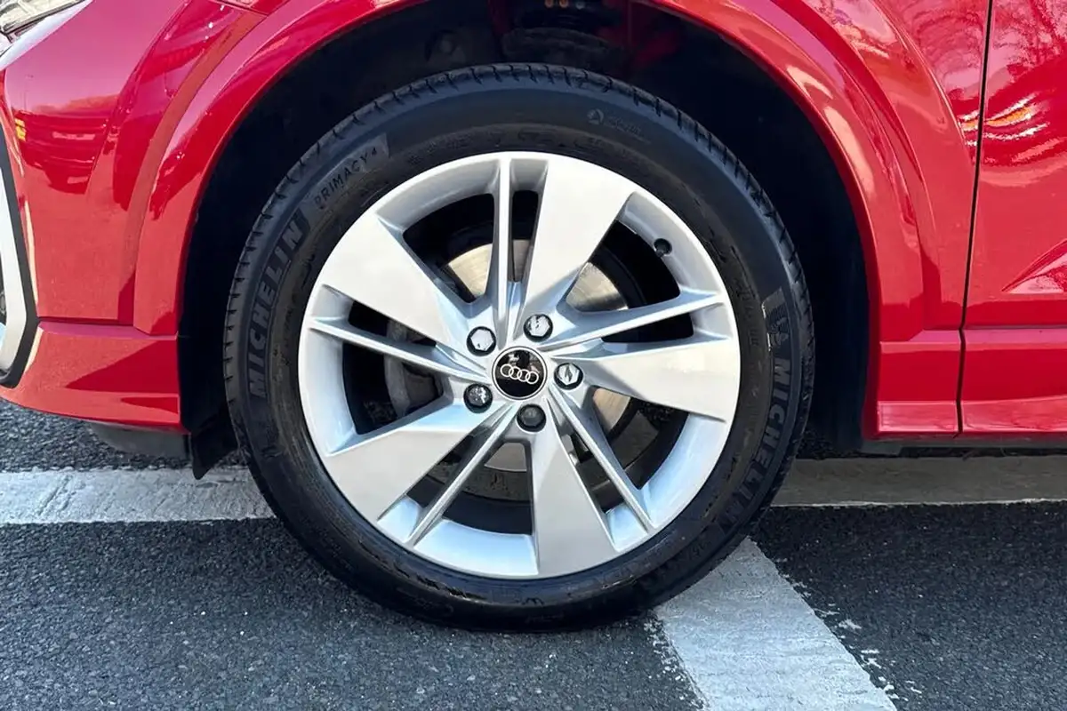 2022-audi-q2-15-35-tfsi-s-line-tronic-big-10