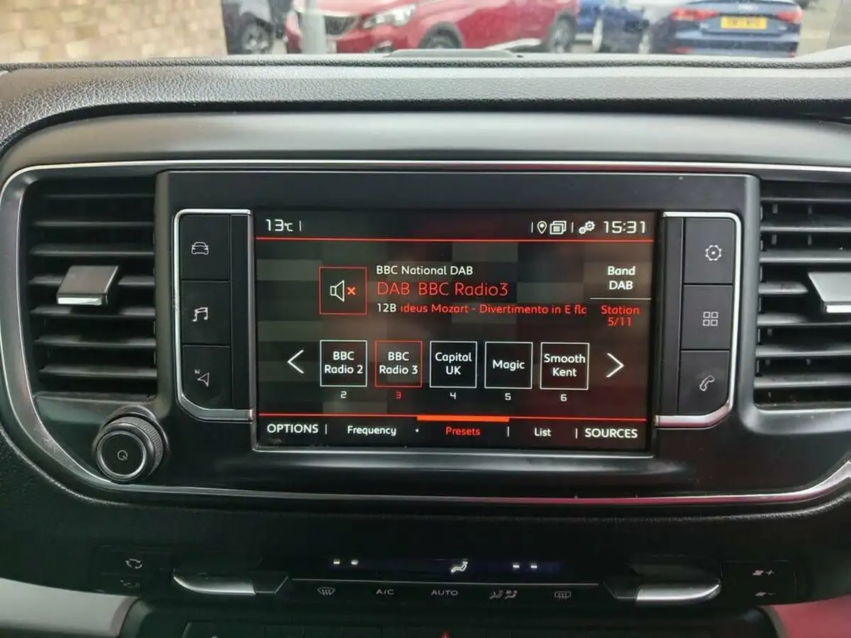 2019-citroen-spacetourer-20bluehdi-flair-xl-big-8