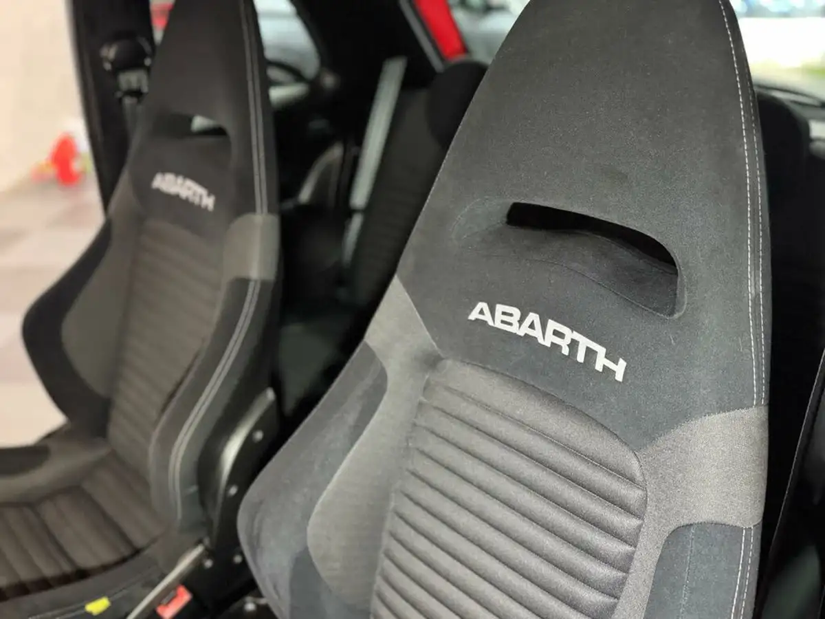 2016-abarth-595-14-tjet-competizione-big-18