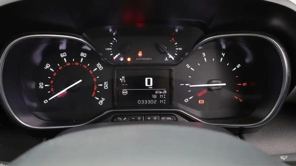 2019-citroen-c3-aircross-12-puretech-flair-110ps-ss-big-10