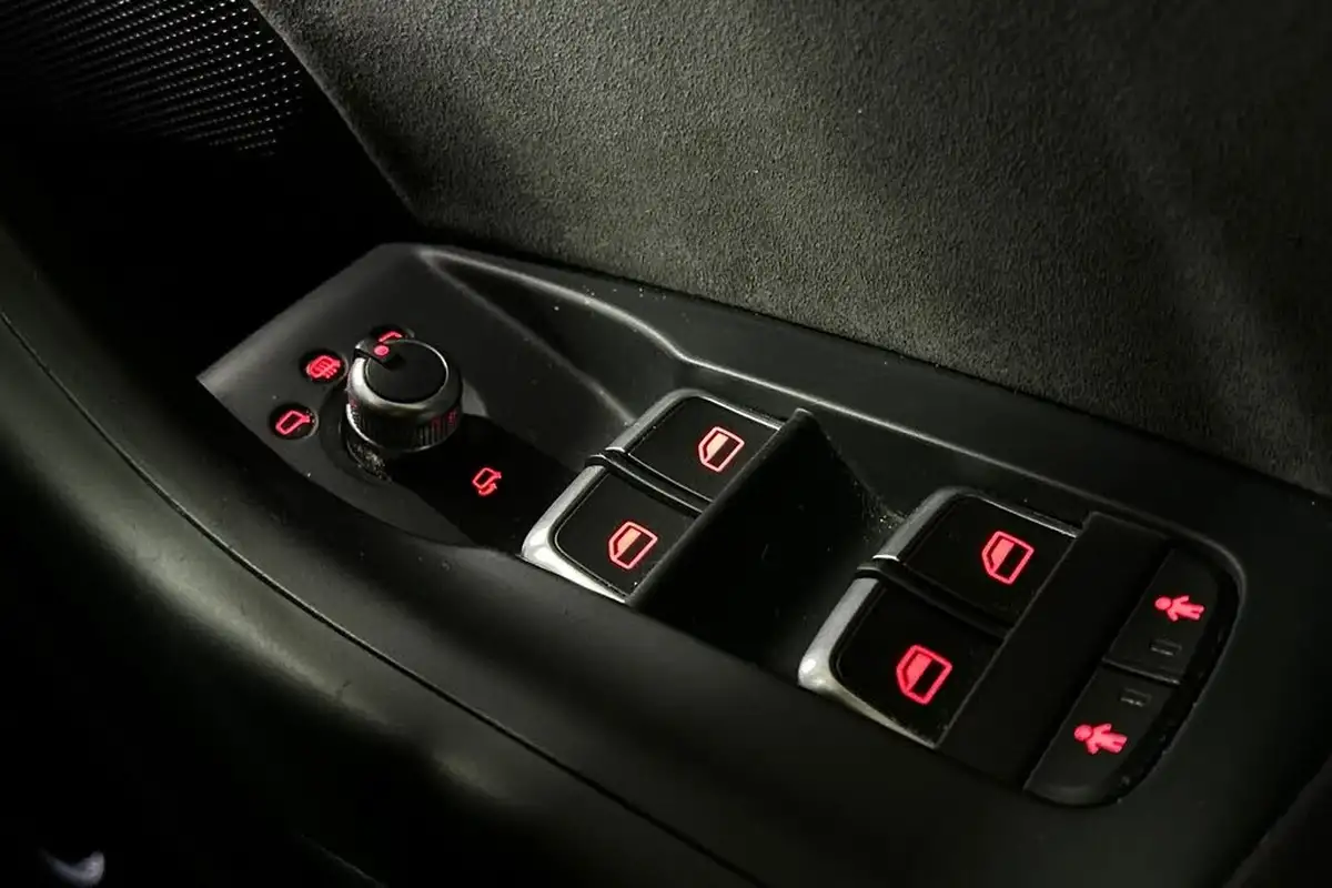 2018-audi-q3-20-tdi-quattro-black-edition-184ps-s-tronic-big-20