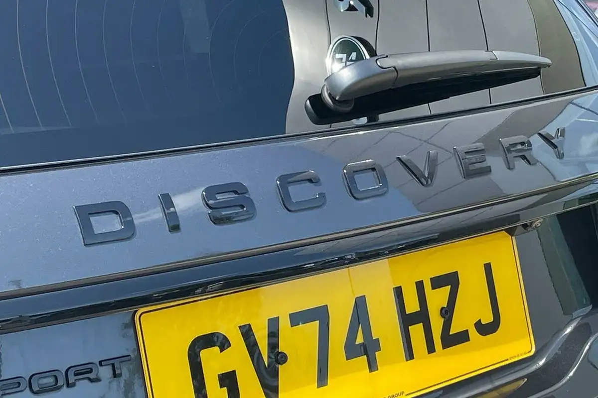 2024-land-rover-discovery-sport-15-p270e-dynamic-se-big-52