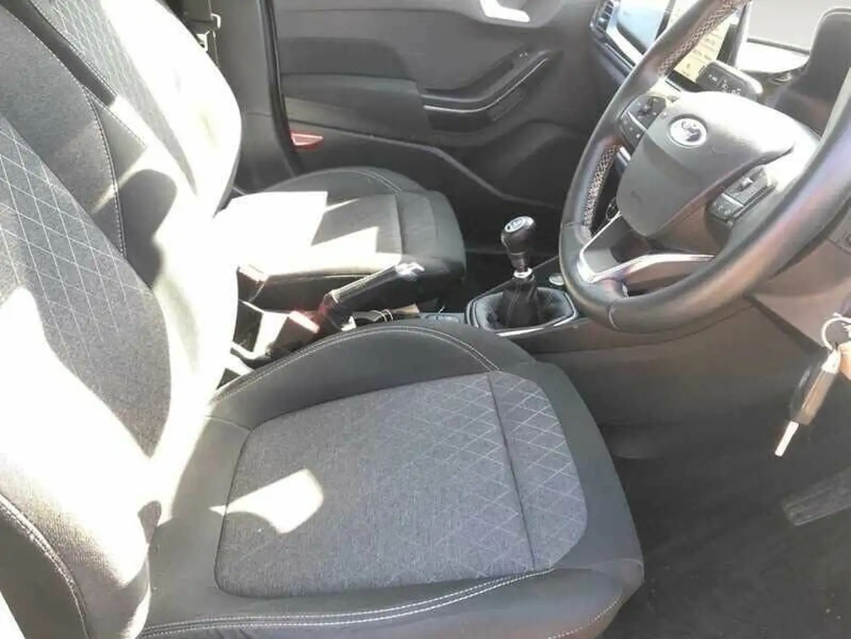 2019-ford-fiesta-10t-active-1-100ps-big-3