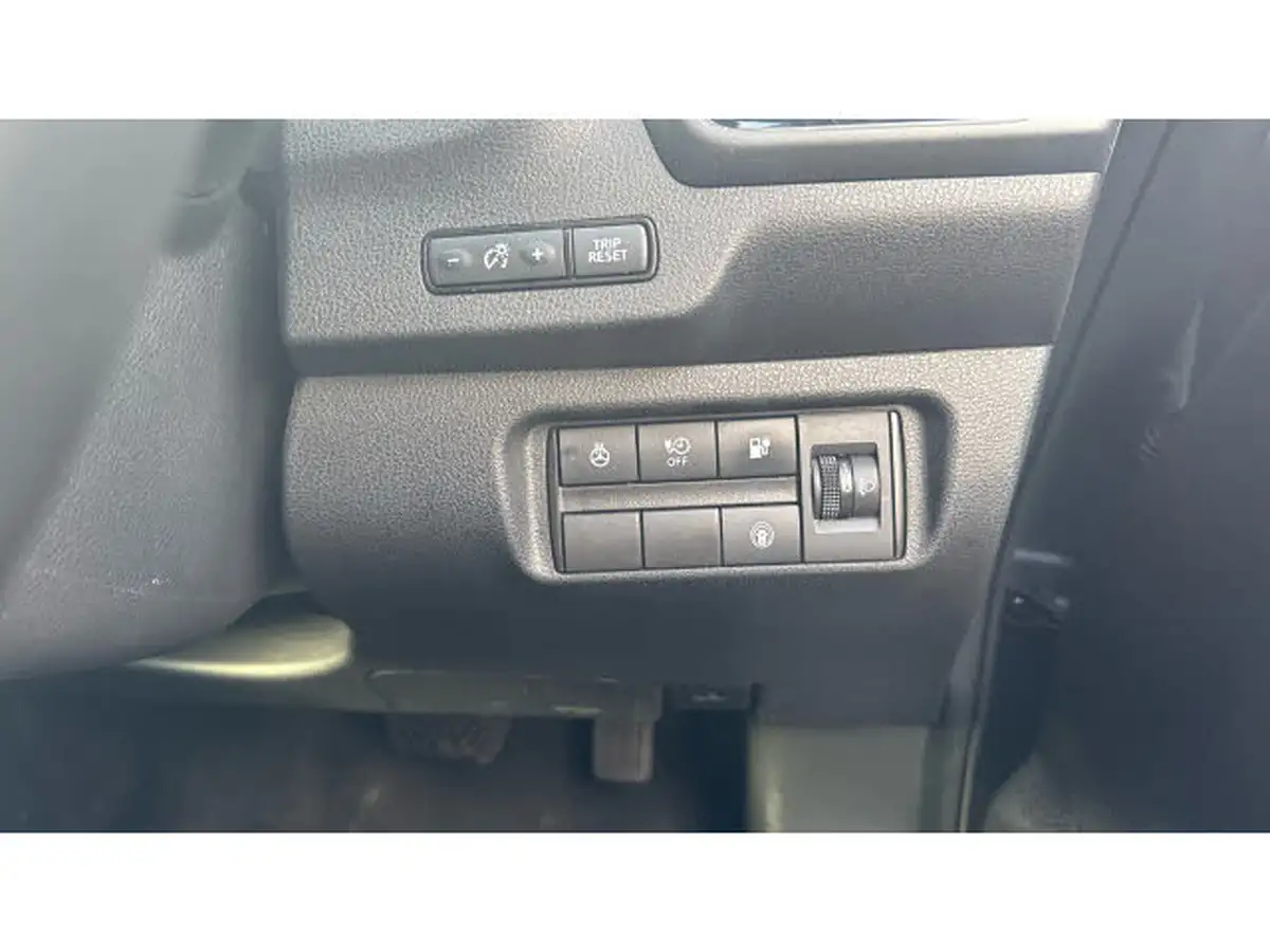 2023-nissan-leaf-e-n-connecta-39kwh-big-30
