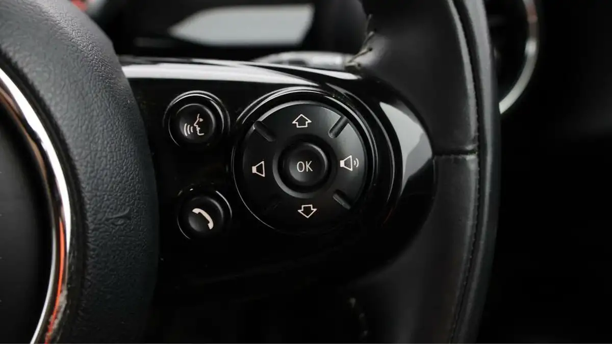 2019-mini-cooper-15-cooper-exclusive-134bhp-nav-hatchback-3d-auto-big-22