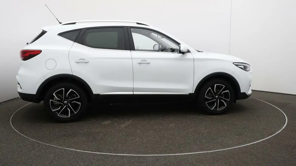 2023-mg-zs-suv-10t-gdi-exclusive-auto-big-47