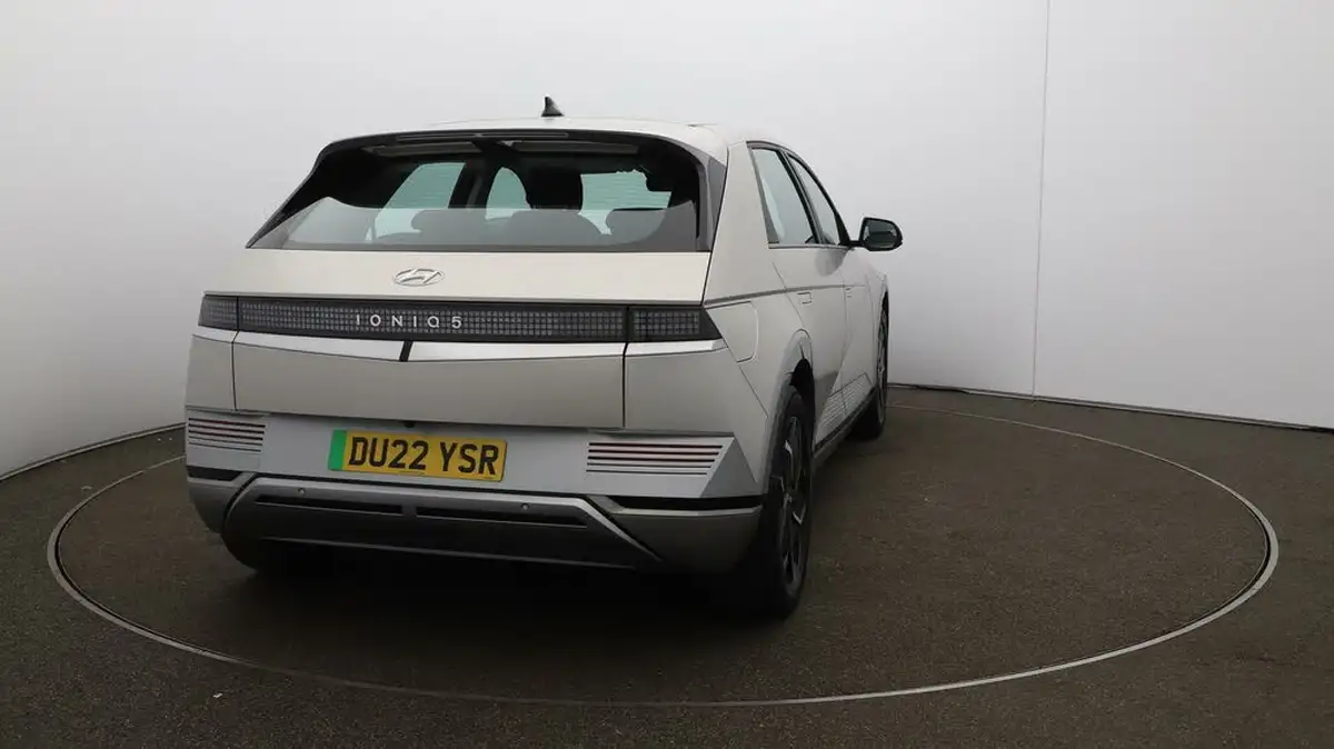 2022-hyundai-ioniq-5-e-premium-217ps-73kwh-rwd-big-53