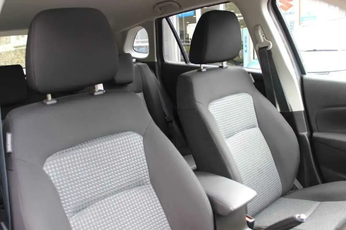 2022-suzuki-s-cross-14-boosterjet-motion-auto-big-27