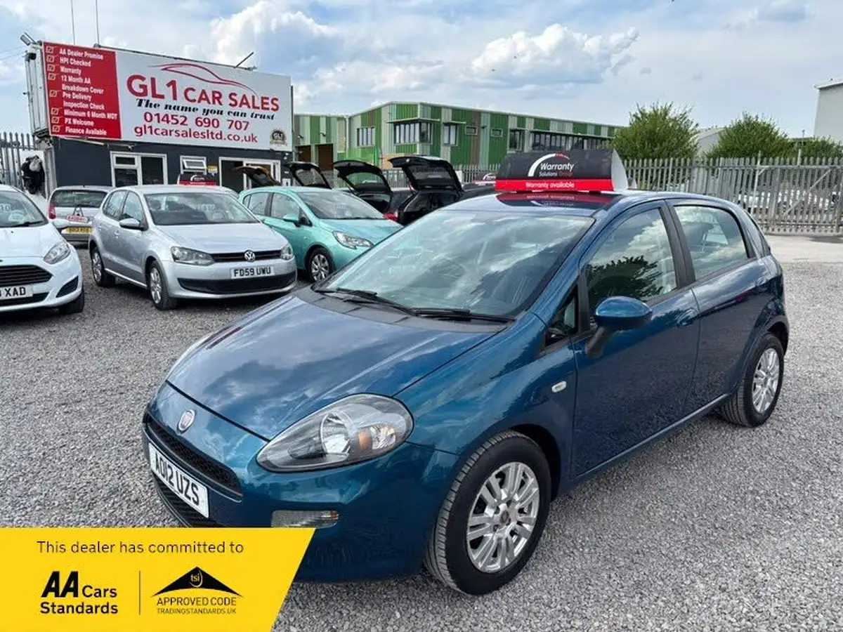 2012-fiat-punto-14-easy-77bhp-5d-dualogic-big-0