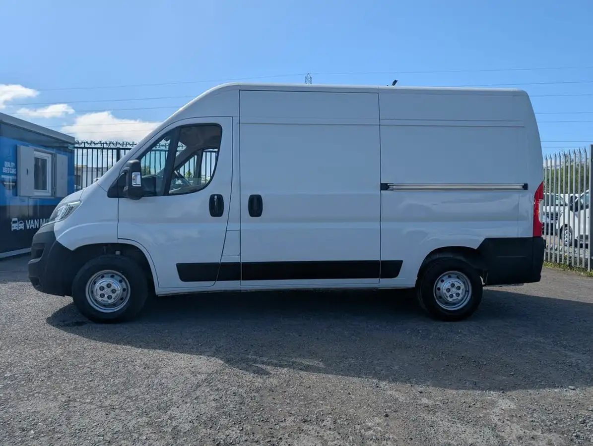 2023-citroen-relay-22bluehdi-35-l2h2-enterprise-140eu6dss-2179cc-big-3