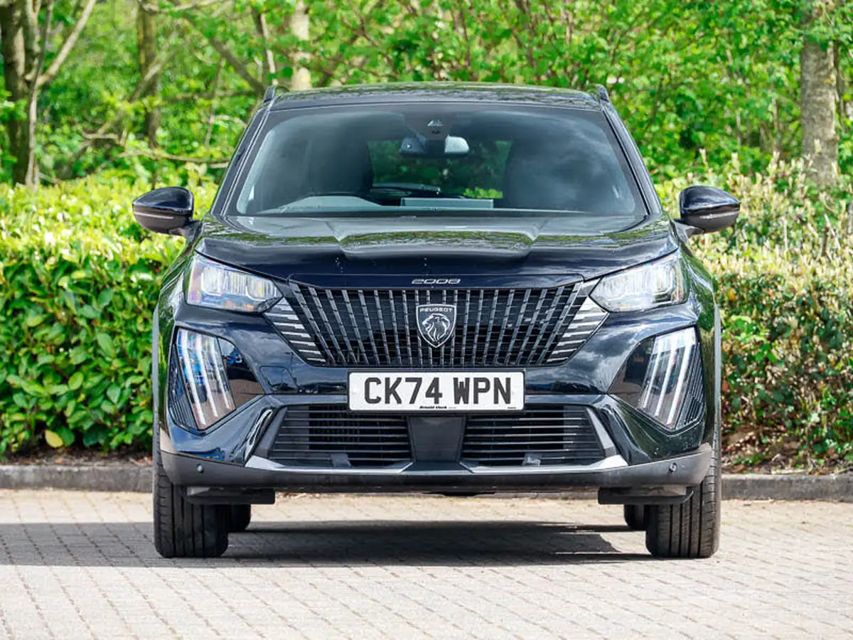2024-peugeot-2008-suv-12-puretech-allure-130ps-big-19