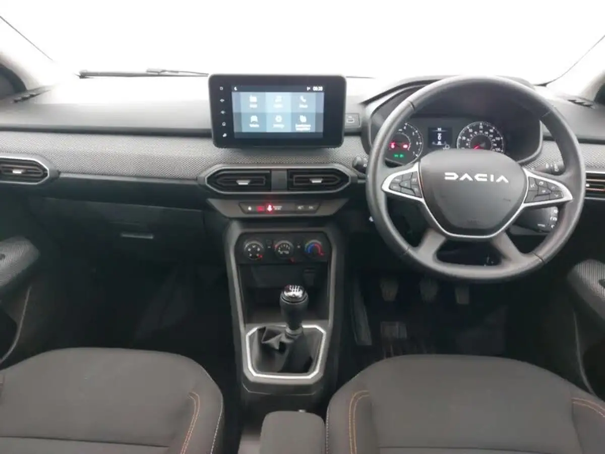 2024-dacia-sandero-stepway-10-tce-expression-90bhp-big-2