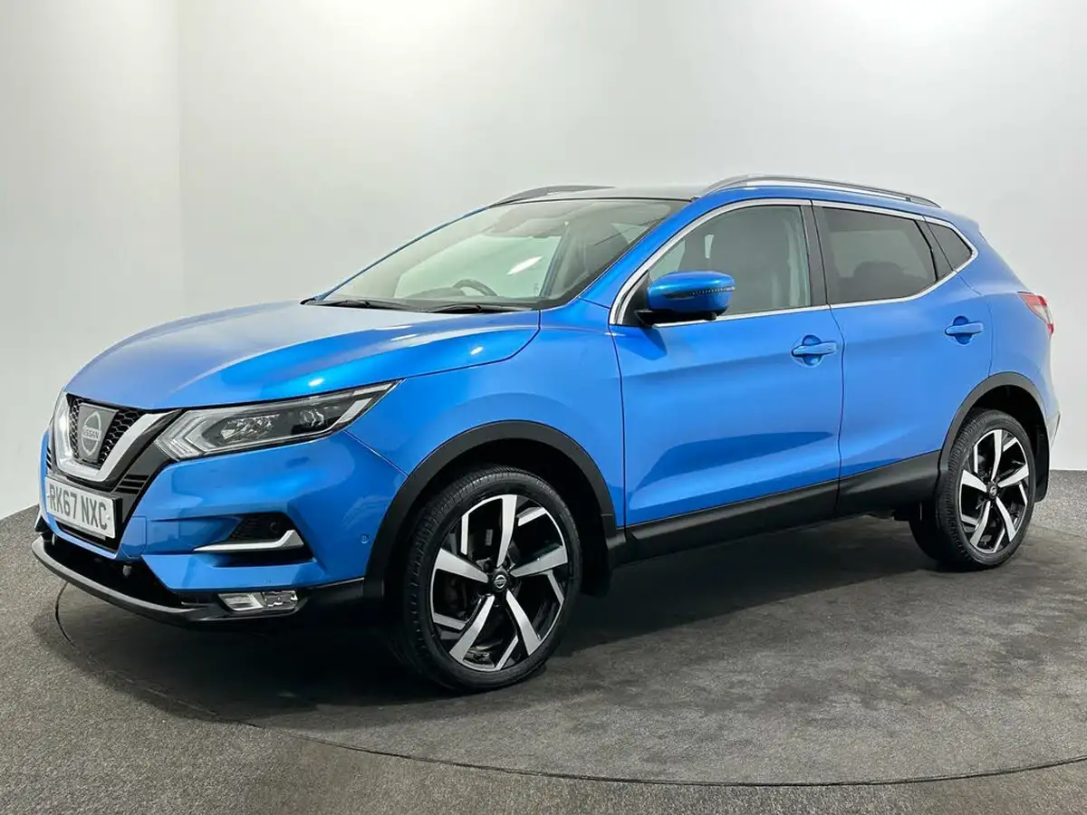 2017-nissan-qashqai-16-dig-t-tekna-big-3