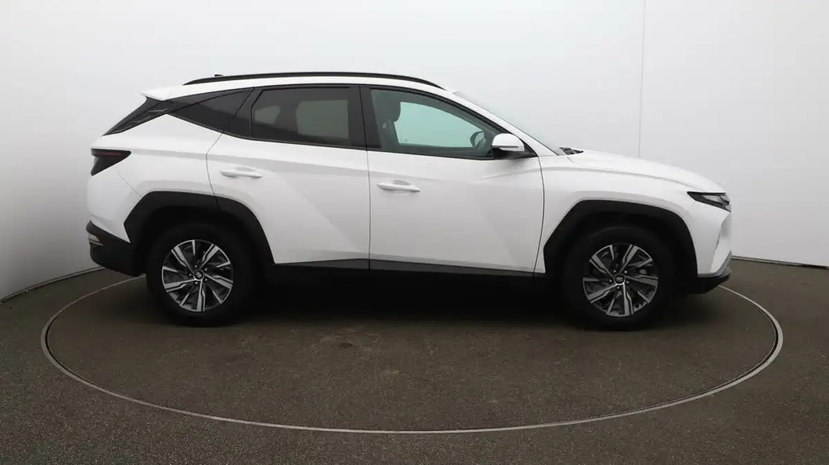 2023-hyundai-tucson-16-t-gdi-se-connect-230ps-hybrid-auto-big-47