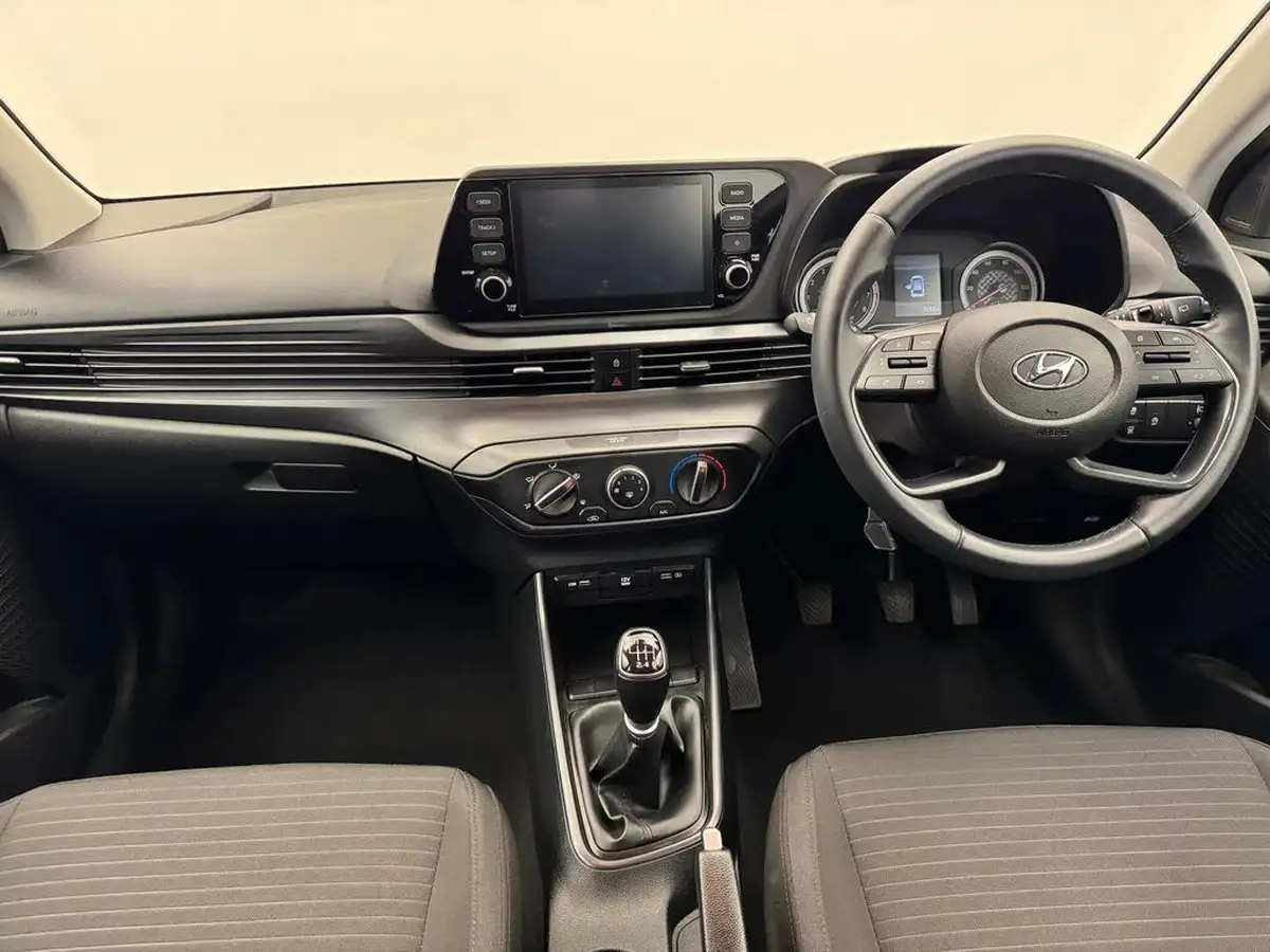 2021-hyundai-i20-10-t-gdi-element-big-1