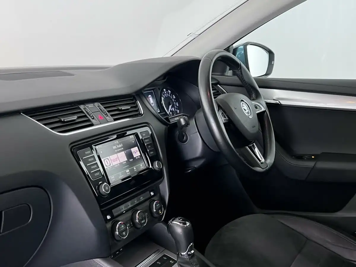 2016-skoda-octavia-14-tsi-se-l-estate-dsg-big-16