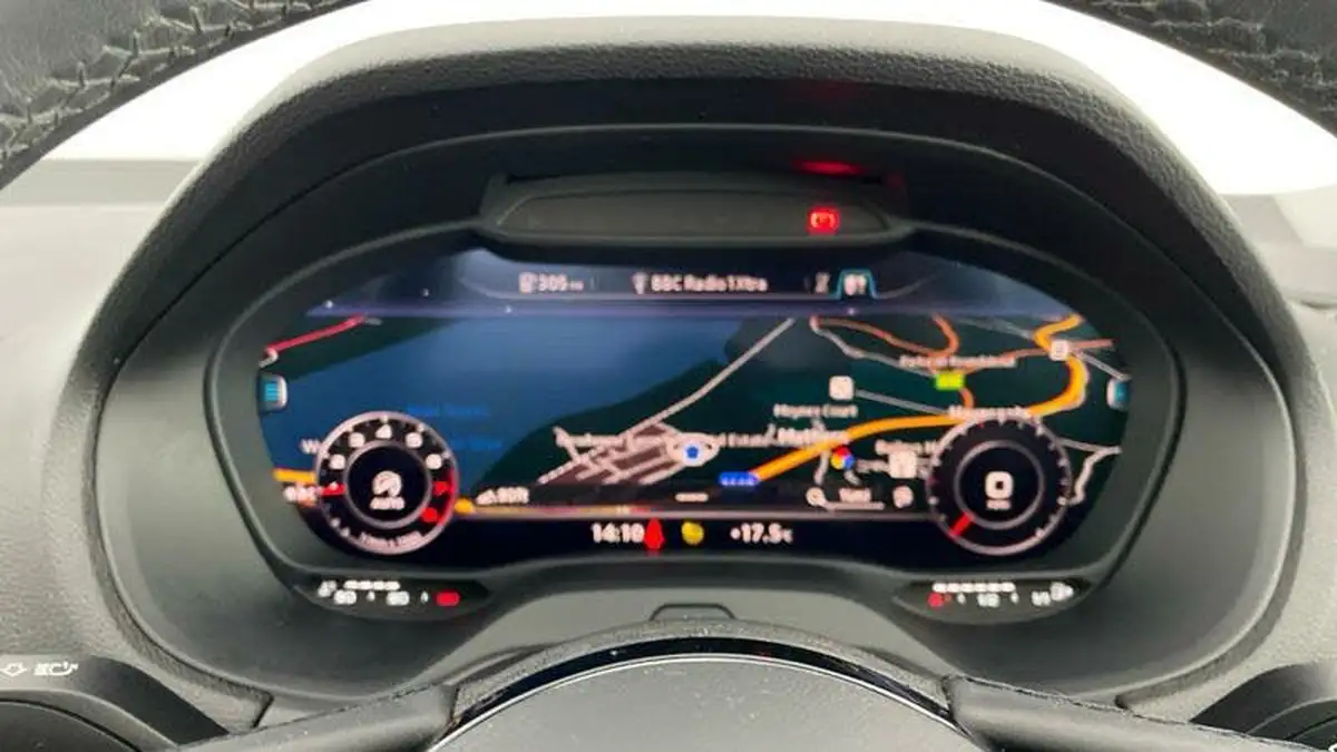 2021-audi-q2-15-35-tfsi-sport-big-24