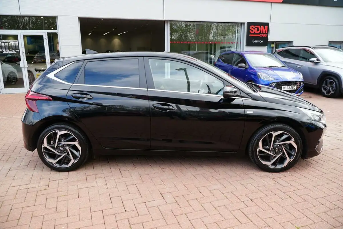 2021-hyundai-i20-10-t-gdi-premium-eclutch-imt-big-21