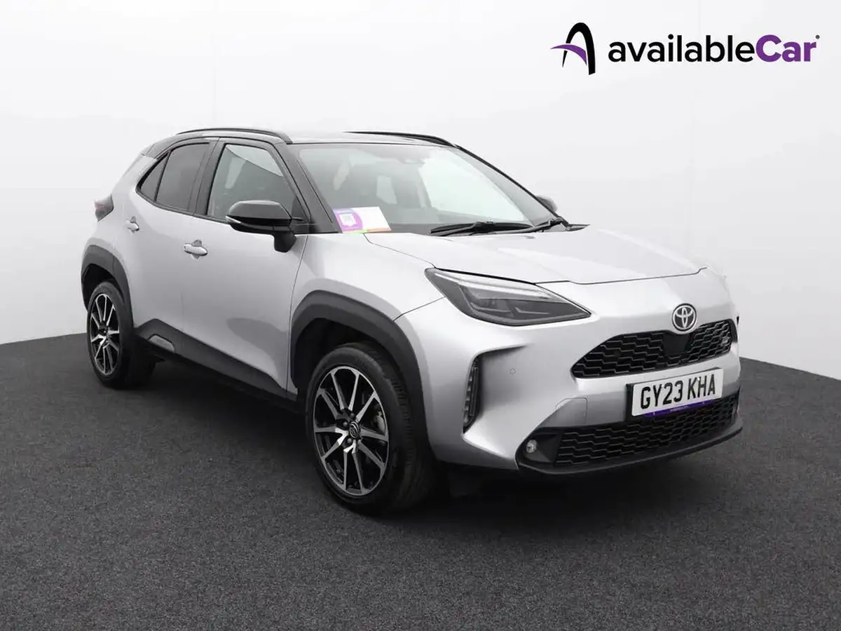 2023-toyota-yaris-cross-15-vvt-i-gr-sport-big-0