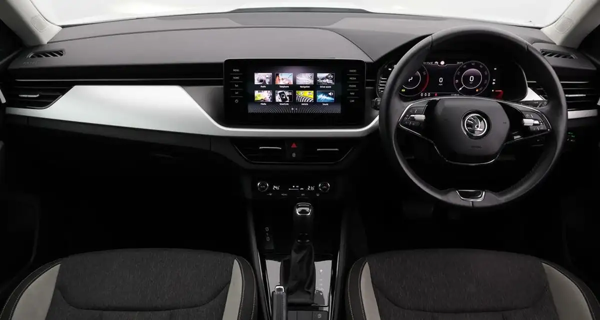 2021-skoda-kamiq-10-tsi-se-l-109ps-dsg-big-13