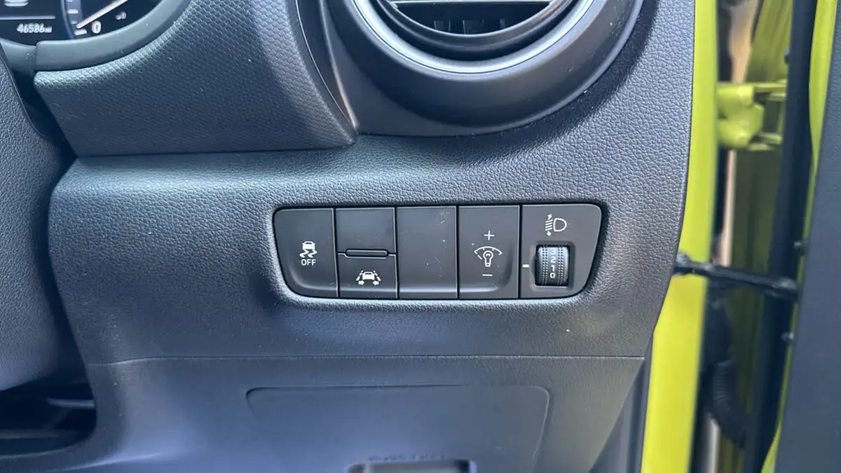 2019-hyundai-kona-10-t-gdi-premium-big-33