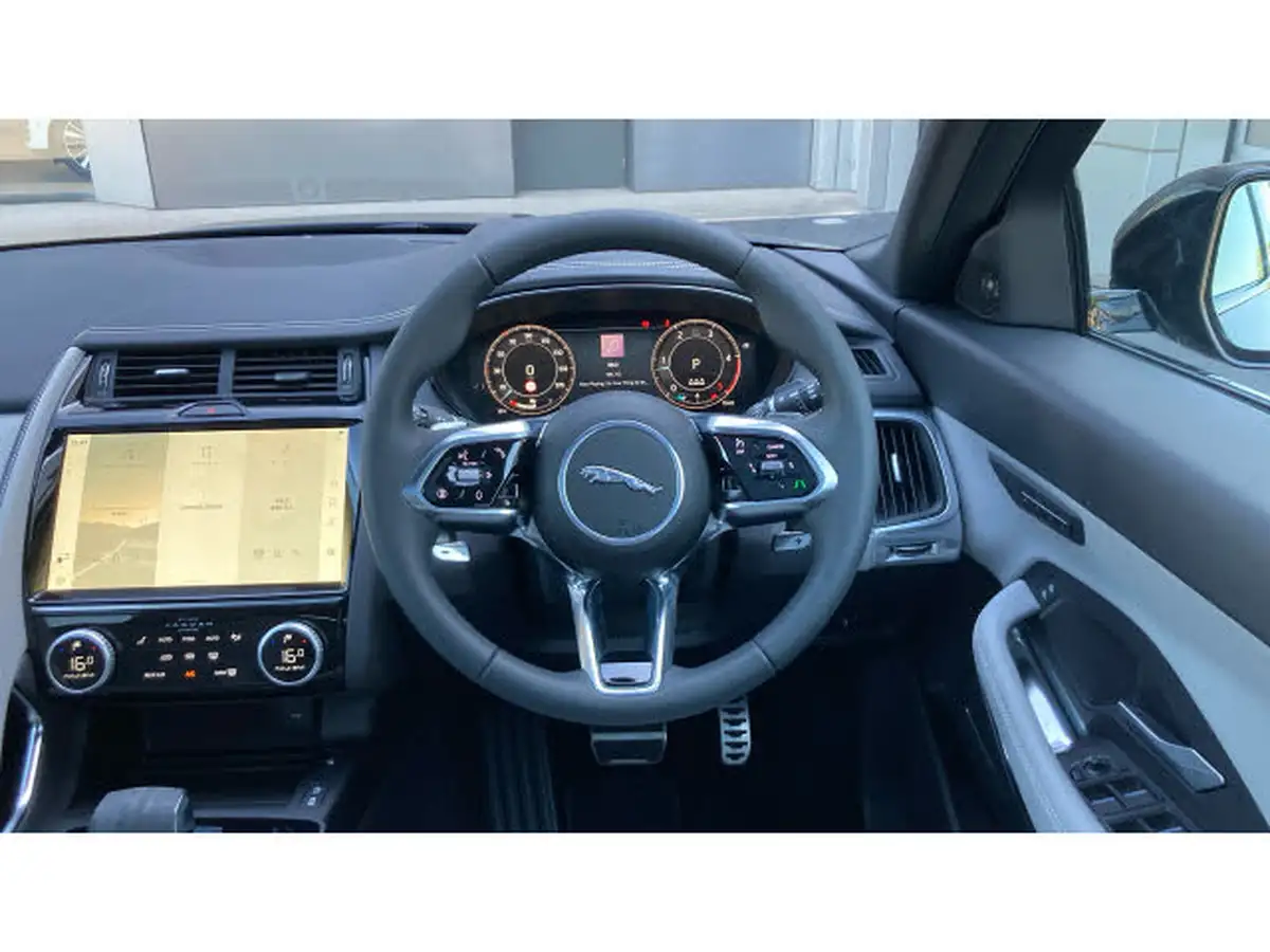 2024-jaguar-e-pace-20-d200-r-dynamic-se-black-big-14