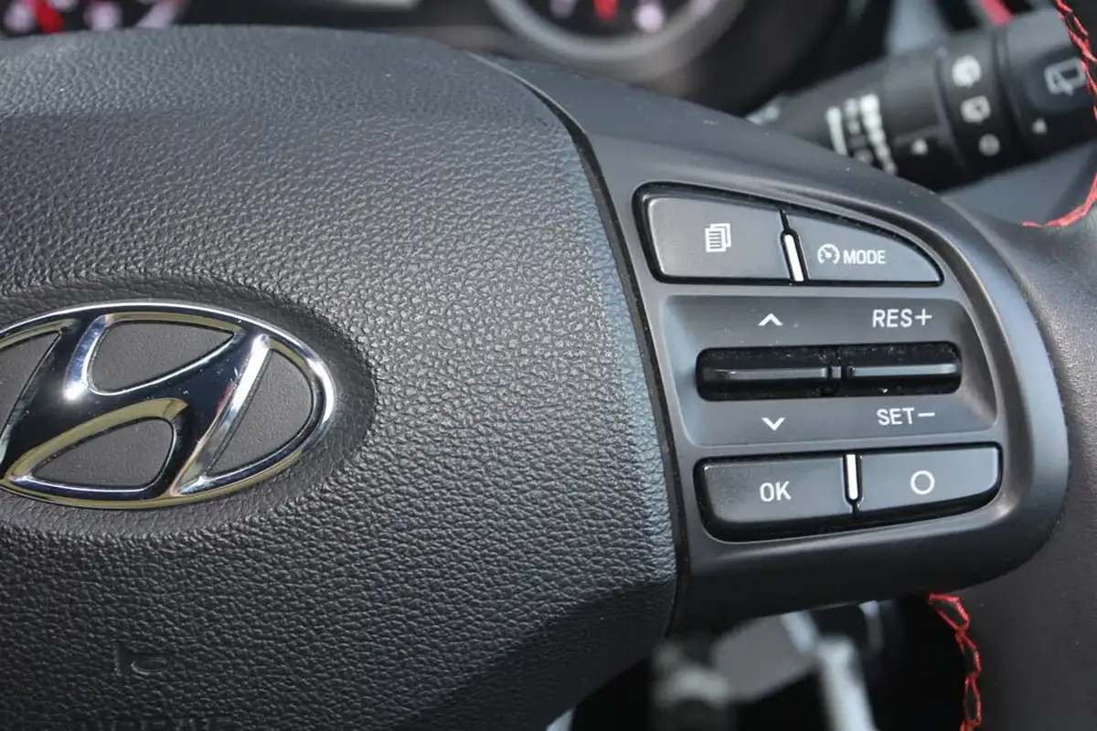 2021-hyundai-i10-10-t-gdi-n-line-big-22