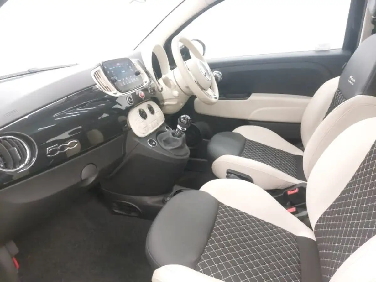 2022-fiat-500-10-dolcevita-big-4