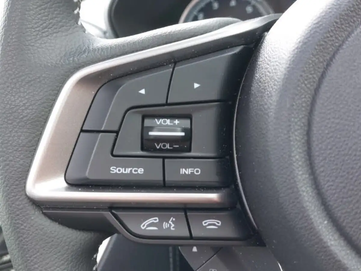 2024-subaru-forester-20-e-boxer-xe-premium-big-13
