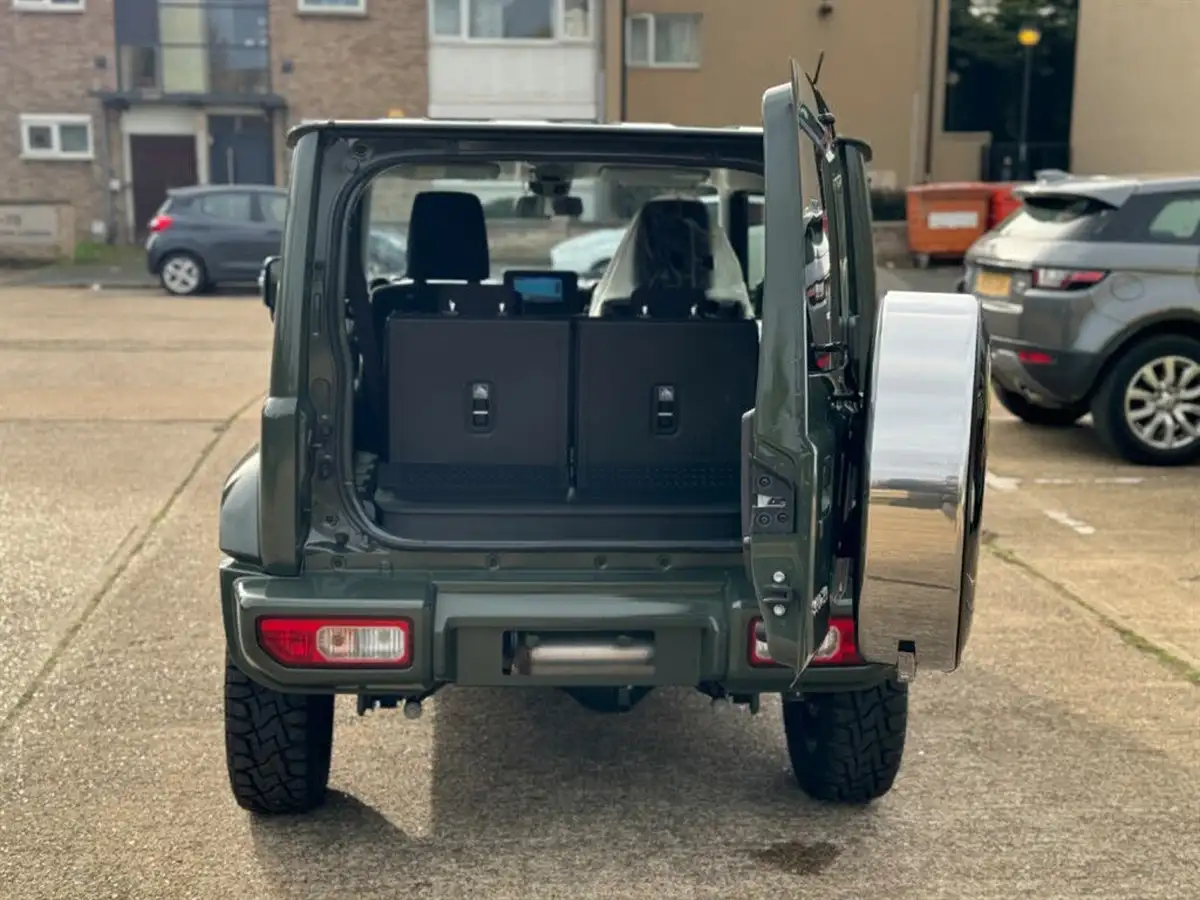 2024-suzuki-jimny-15-sierra-4wd-big-45