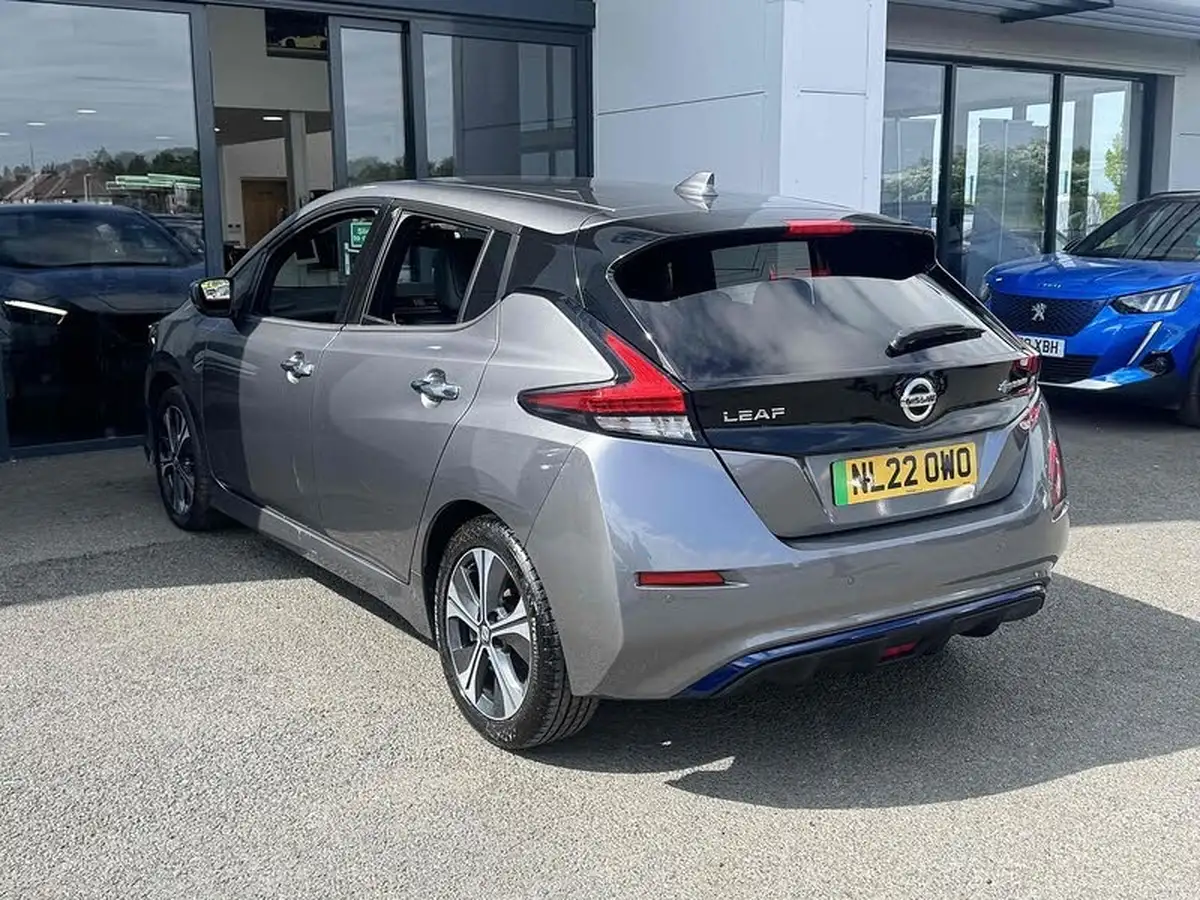 2022-nissan-leaf-e-n-connecta-big-16