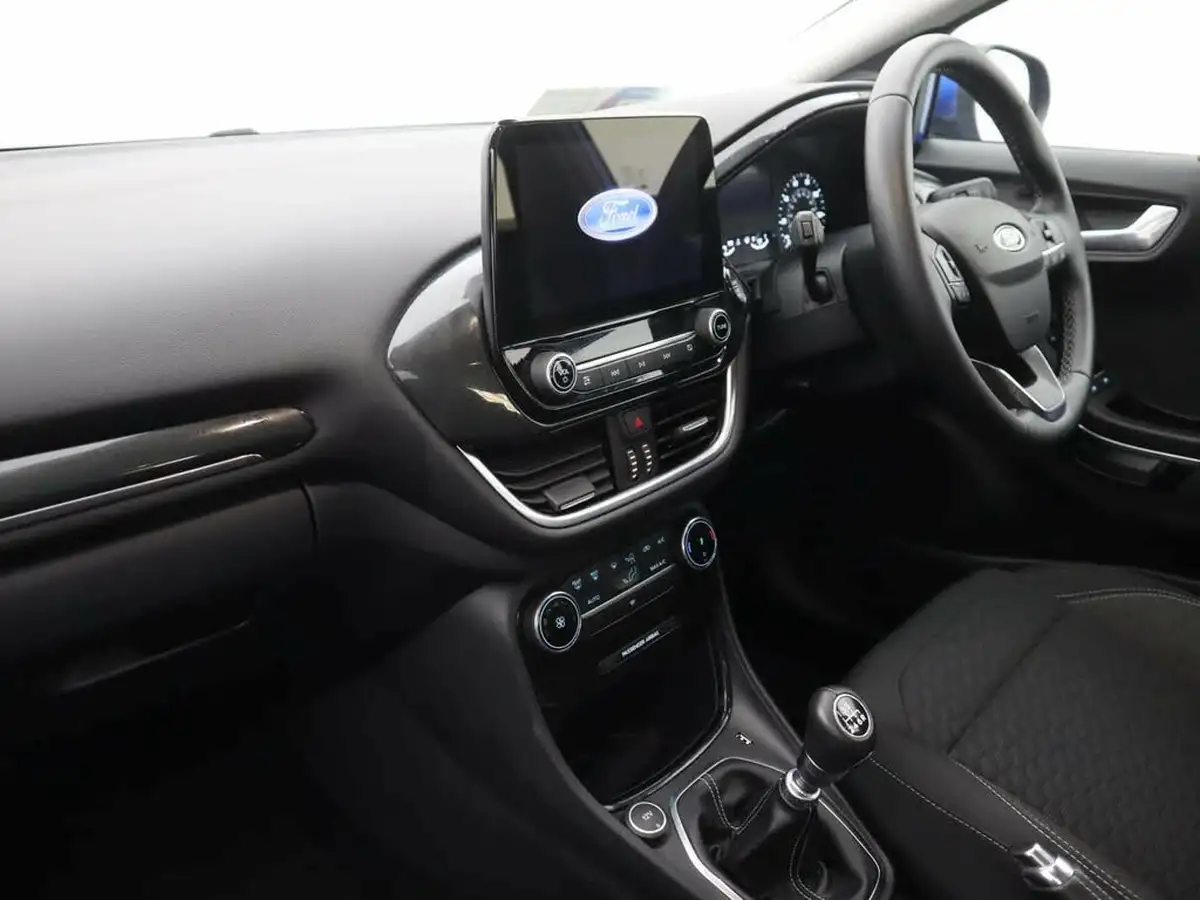 2022-ford-puma-suv-10-titanium-155ps-big-12
