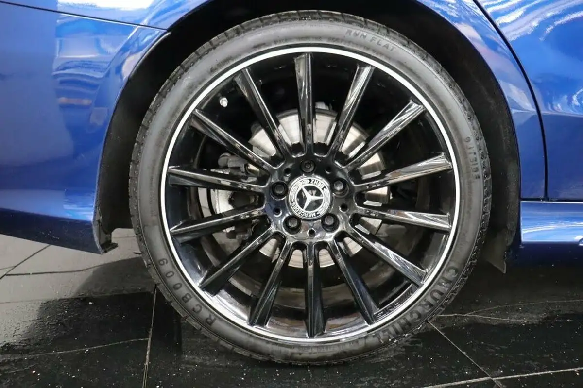 2021-mercedes-benz-c-class-20d-c220d-amg-line-edition-premium-estate-5d-big-11