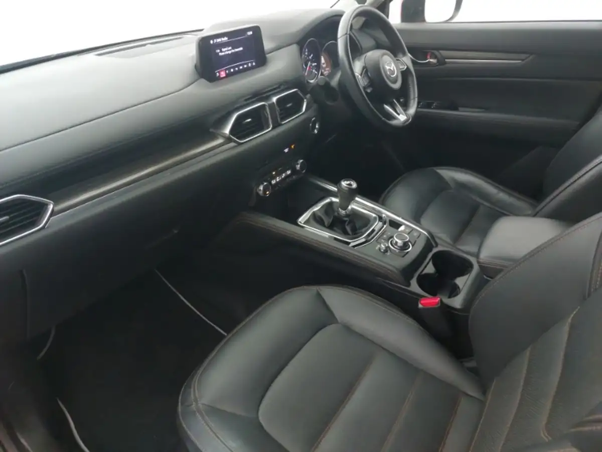 2018-mazda-cx-5-20-sport-nav-big-4