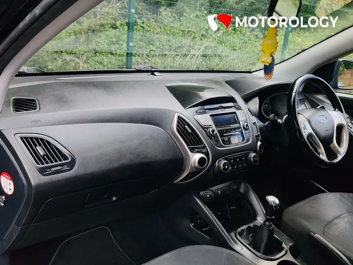 2013-hyundai-ix35-16-style-big-7